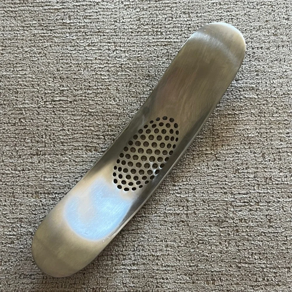 Joseph Joseph Rocker Garlic Crusher Mincer Stainless Steel Silver Kitchen Tool‎
